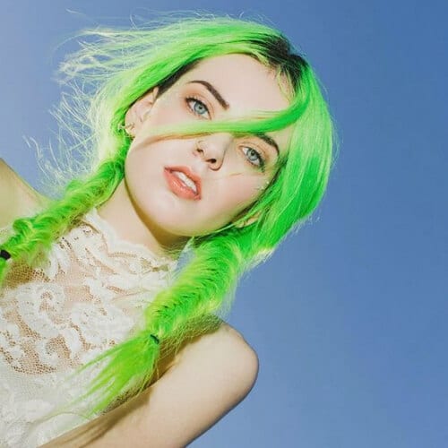 penteados frios verde-ácido para meninas