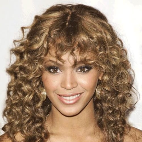 Beyoncé Curly Hair com franja