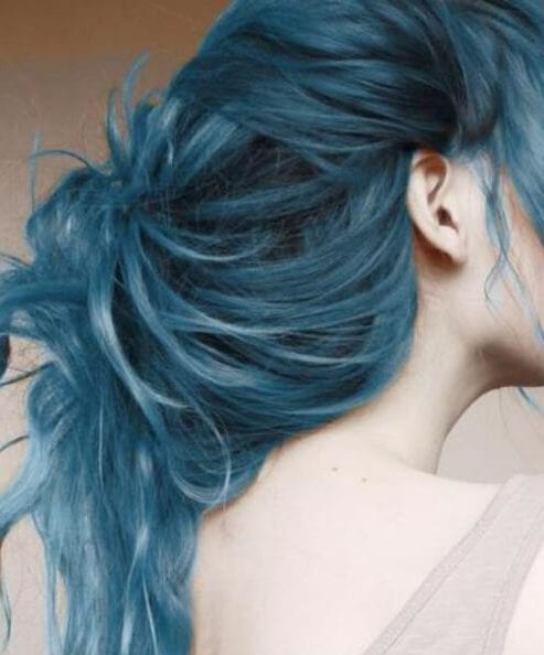 Cor de cabelo tille e azul