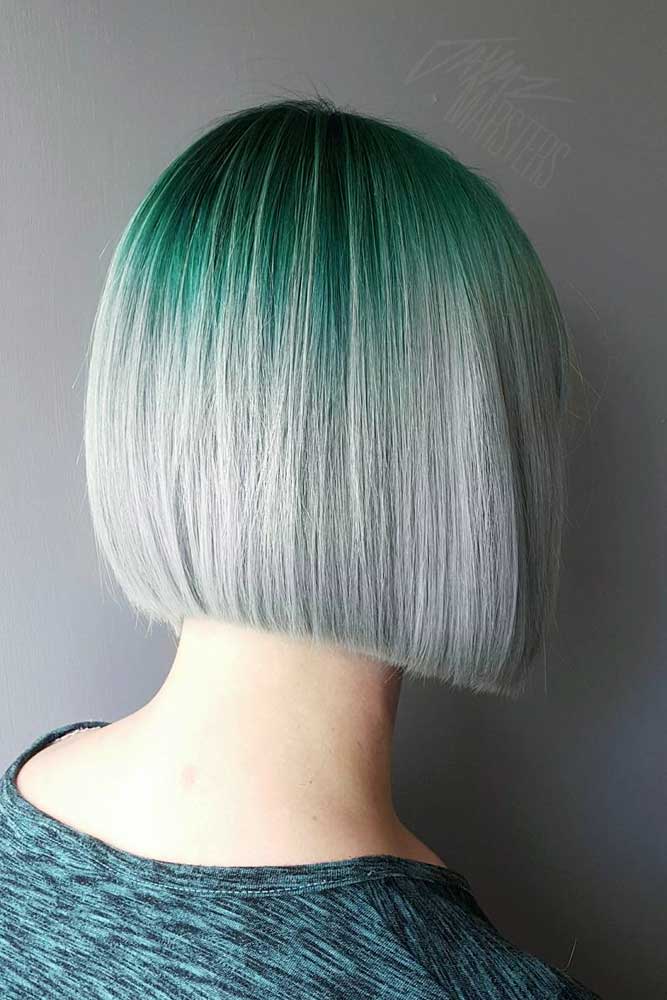 Verde em um penteado cinza ombre bob #short cabelos grisalhos #short cortes de cabelo #gray cor #bean penteado #straitheir
