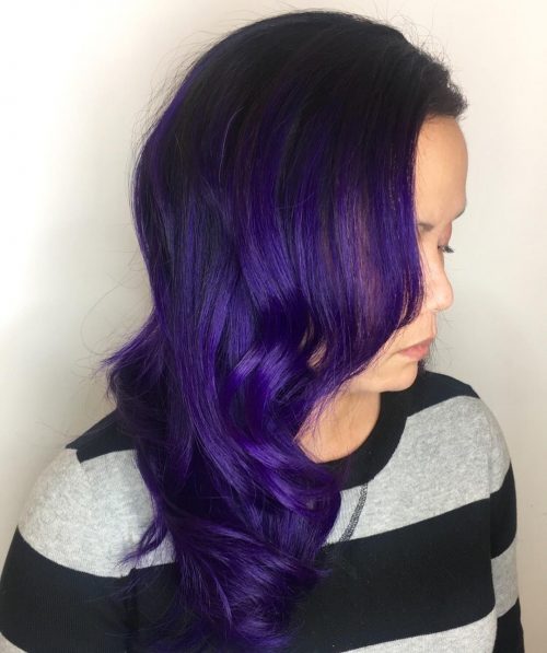 Ombre de cor de cabelo violeta escuro