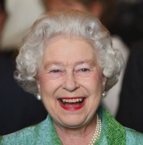 Penteados da rainha Elizabeth II para mulheres com mais de 60 anos