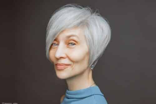 Cortes de cabelo curtos para mulheres com mais de 60 anos com cabelos finos