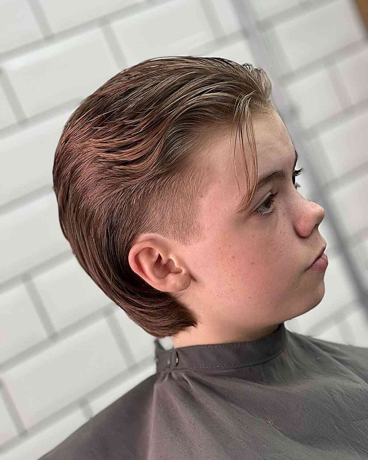 Kepal Haircut com pente de volta para meninos