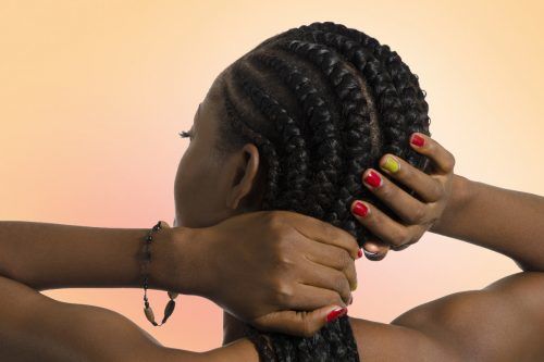 Penteados femininos com tranças de deusa que vão dar um toque étnico ao seu estilo.