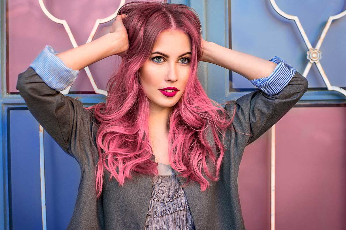 Maneiras populares e idéias inspiradoras para coloração temporária de cabelo